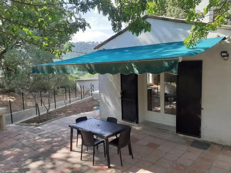 Maisonnette Dans Le Verdon Salernes